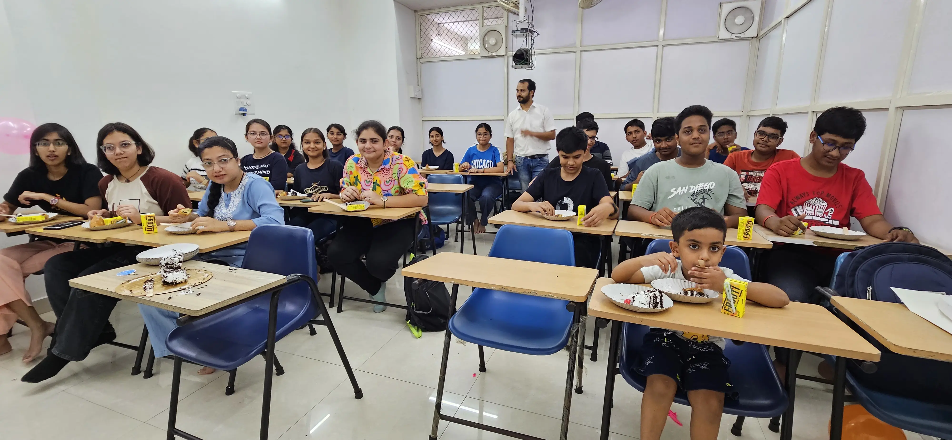 Neev Academy By Bajaj Vaibhav Sir Bhopal-Gallery